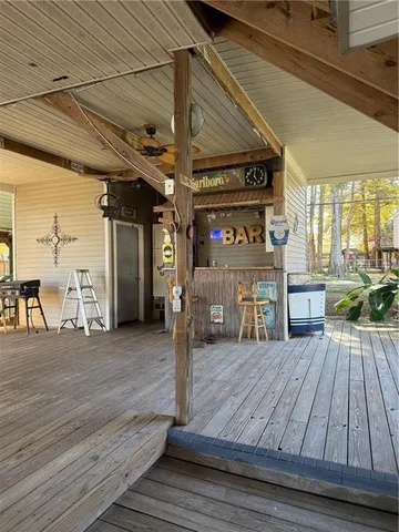 $179,000 | 31719 Shelton Drive, Springfield, LA 70462