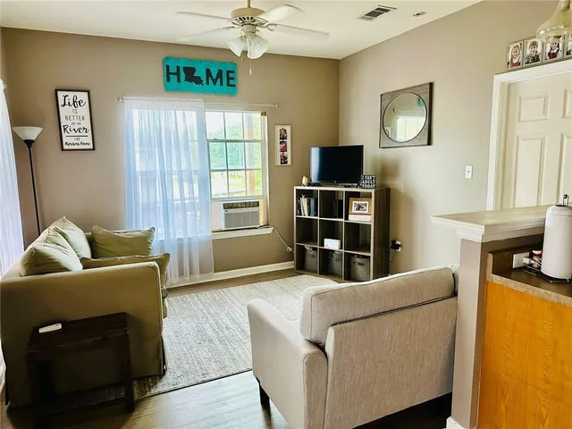 $179,000 | 31719 Shelton Drive, Springfield, LA 70462