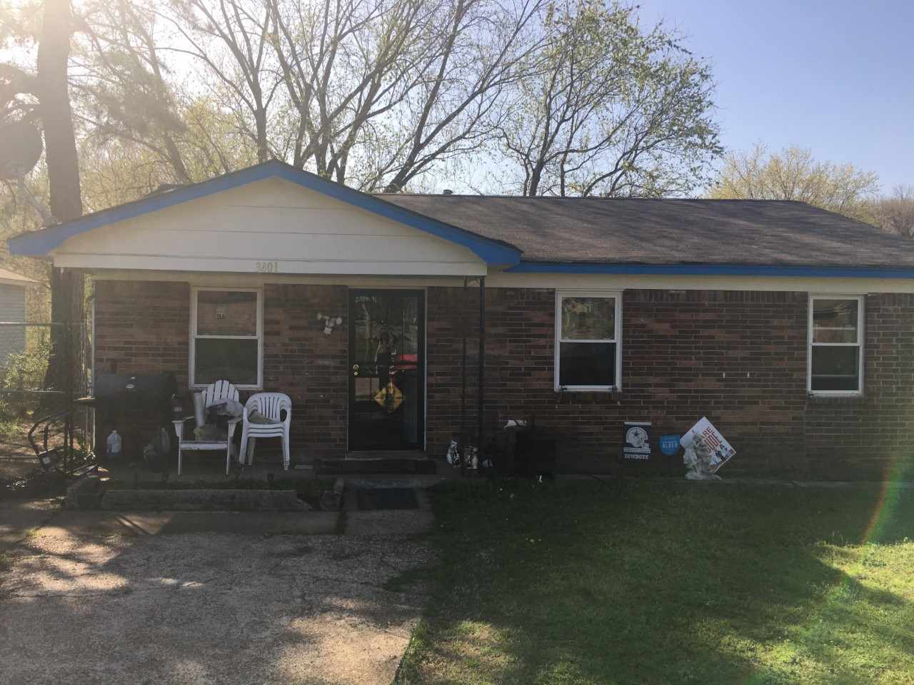 3401 Rebeh Road Memphis, TN 38109 - Photo 1 of 5 Gallery Image 1