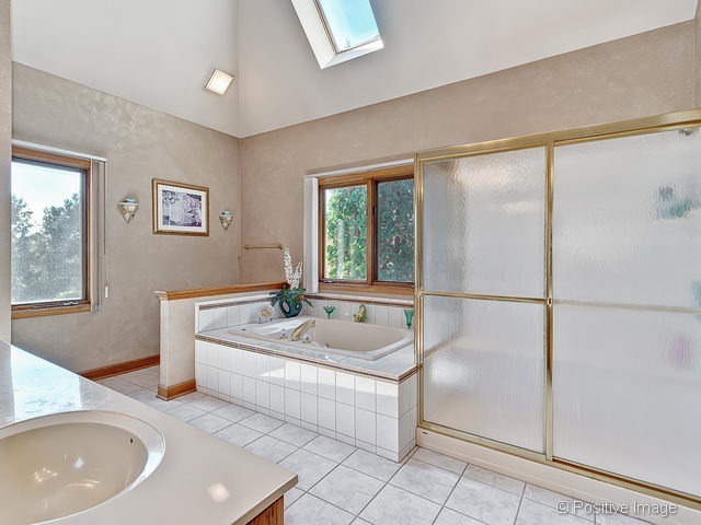 7N166 Lancaster Road St. Charles, IL 60175 - Photo 14 of 22