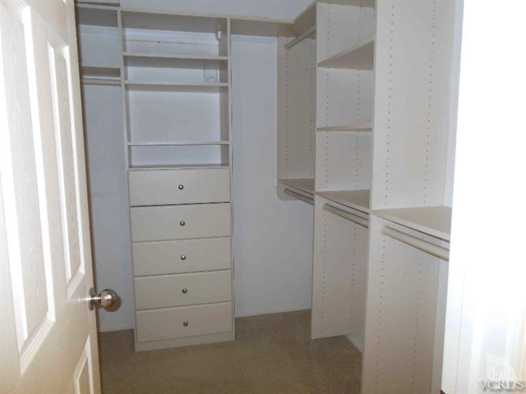 1146 Azalea Way Simi Valley, CA 93065 - Photo 20 of 22 a view of walk in closet