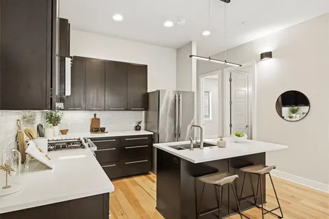 $500,000 | 2314 Enfield Road, Unit 203, Austin, TX 78703