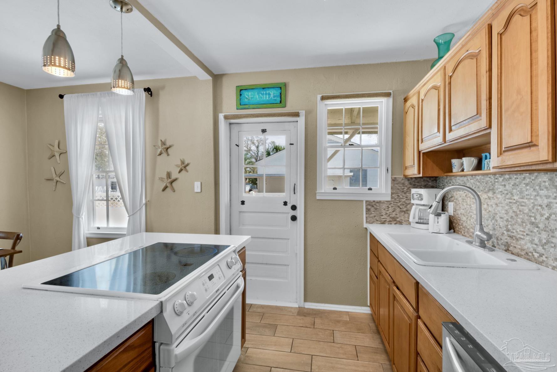304 Flannan Road Pensacola, FL 32507 - Photo 14 of 38 Gallery Image 14