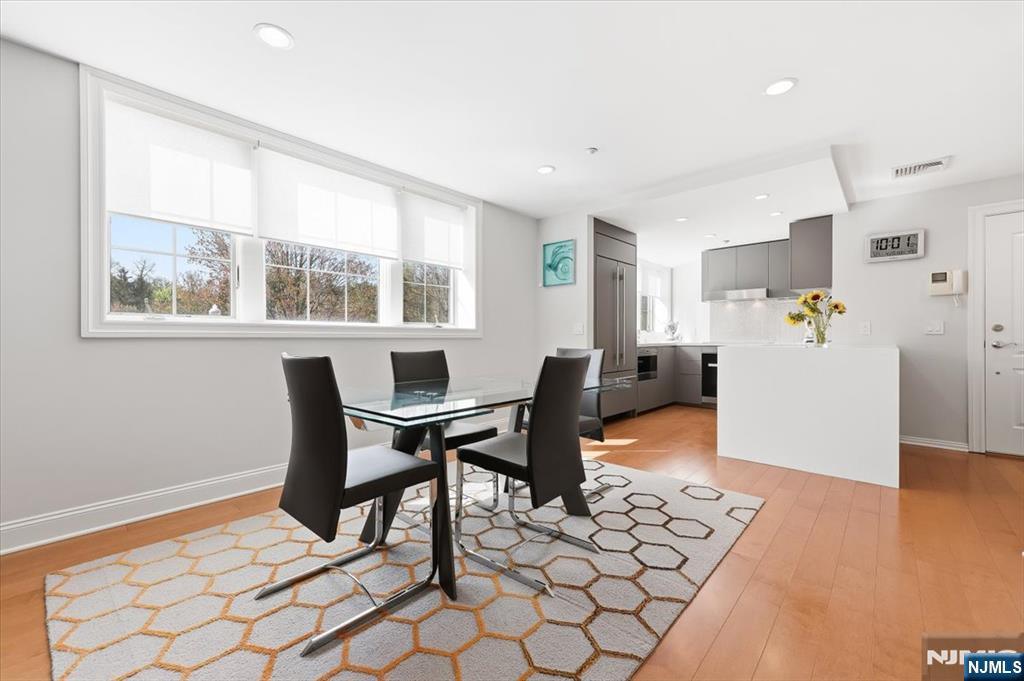 1201 Rio Vista Drive Mahwah, NJ 07430 - Photo 6 of 50