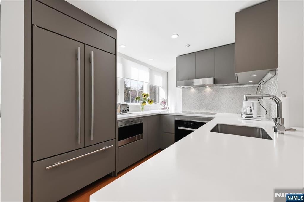 1201 Rio Vista Drive Mahwah, NJ 07430 - Photo 10 of 50