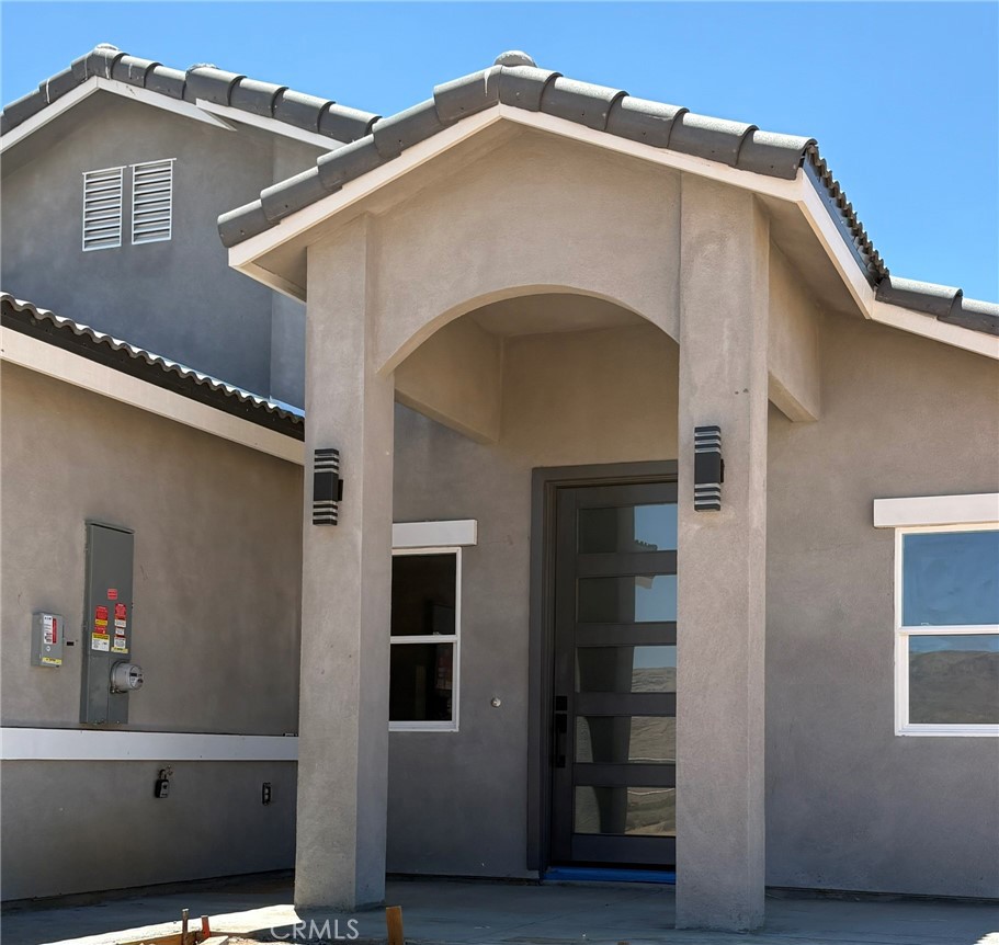 13928 Patomac Road Apple Valley, CA 92307 - Photo 1 of 40 Gallery Image 1