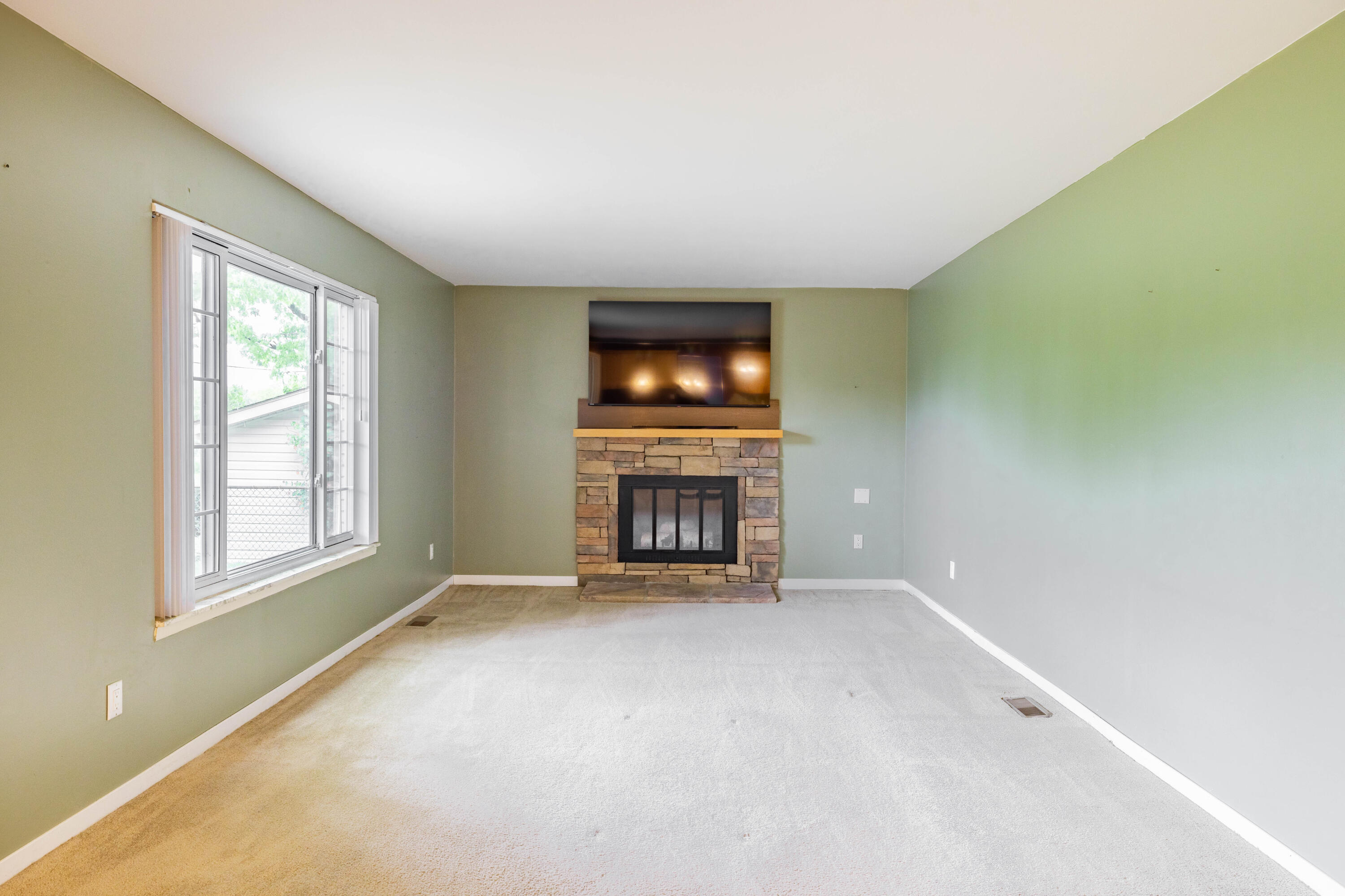 20214 Coachwood Road Riverview, MI 48193 - Photo 13 of 41 20214 Coachwood, Riverview (14 of 43)