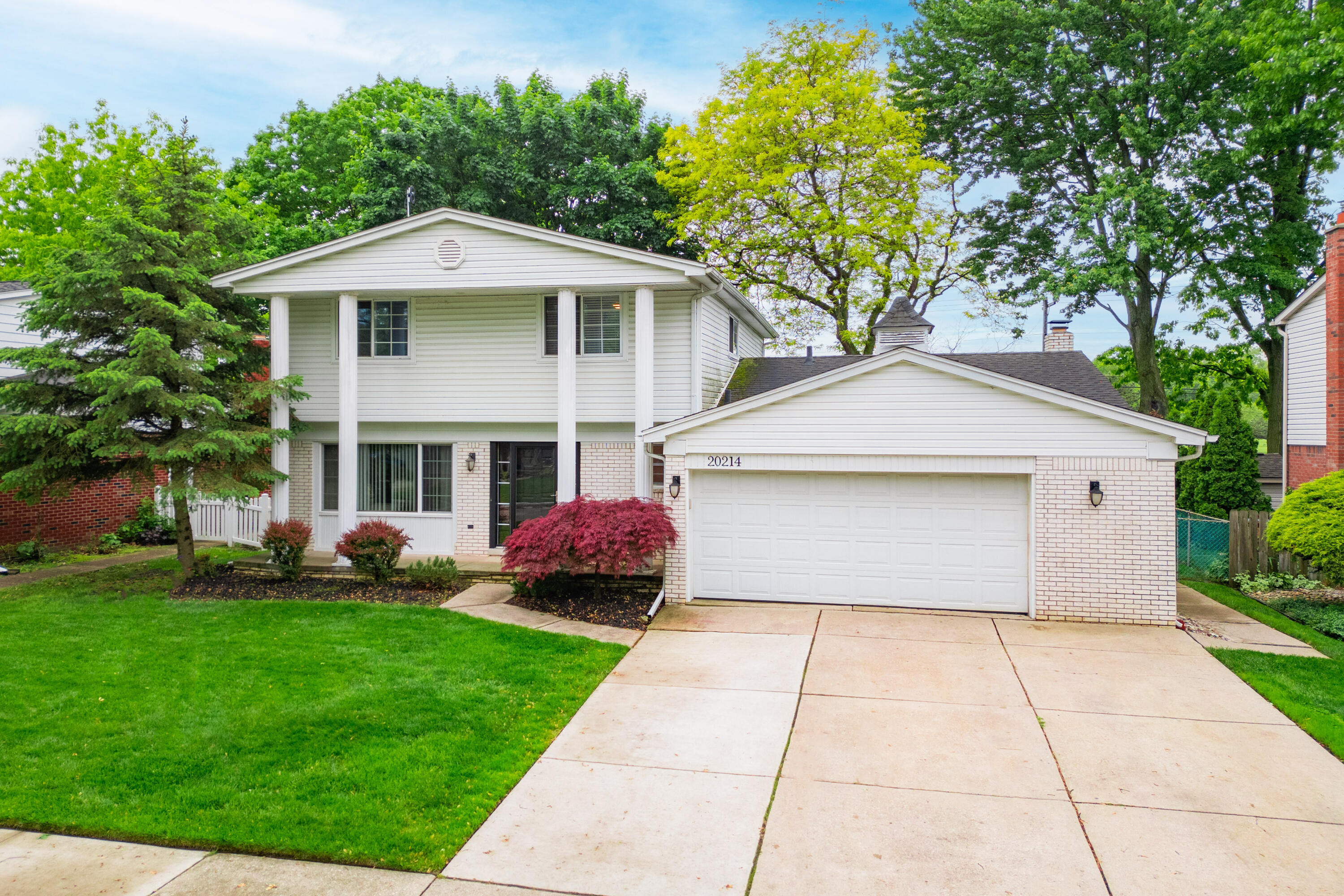 20214 Coachwood Road Riverview, MI 48193 - Photo 4 of 41 20214 Coachwood, Riverview (5 of 43)