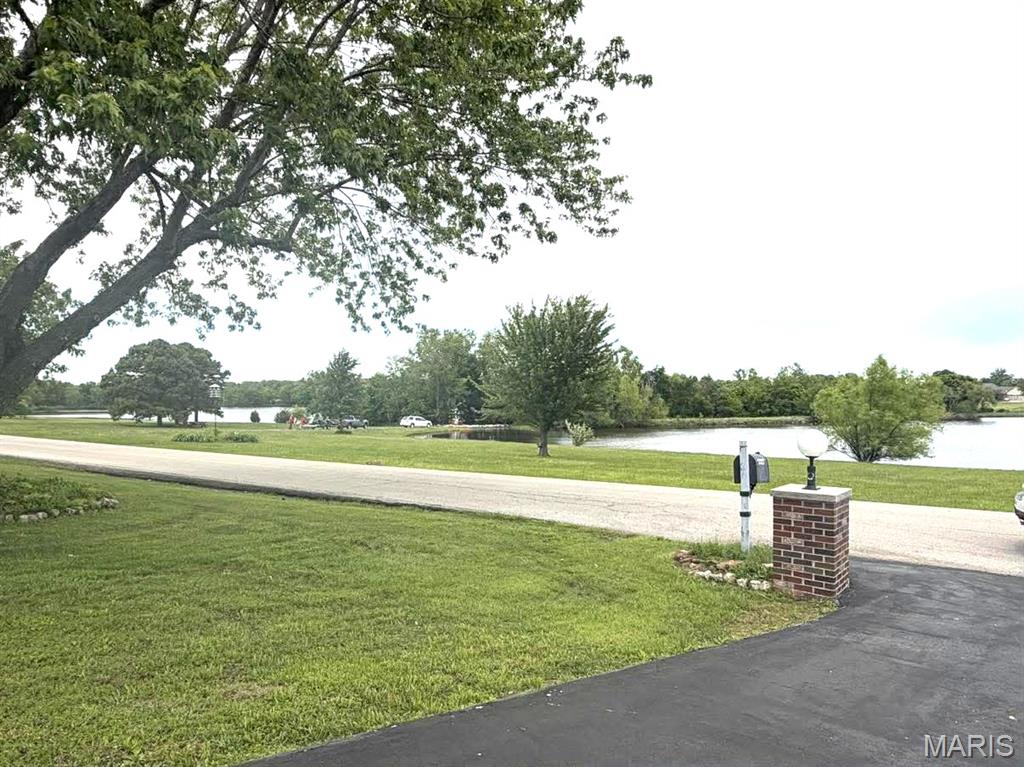 26541 Lake Shore Road Lebanon, MO 65536 - Photo 51 of 56