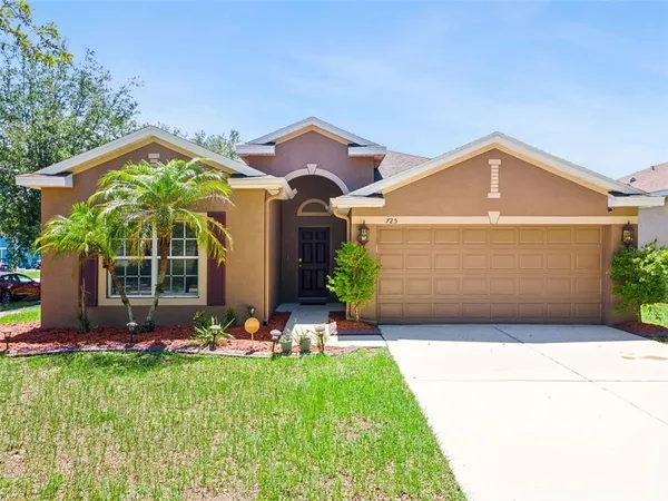 $340,000 | 725 Star Pointe Drive, Seffner, FL 33584