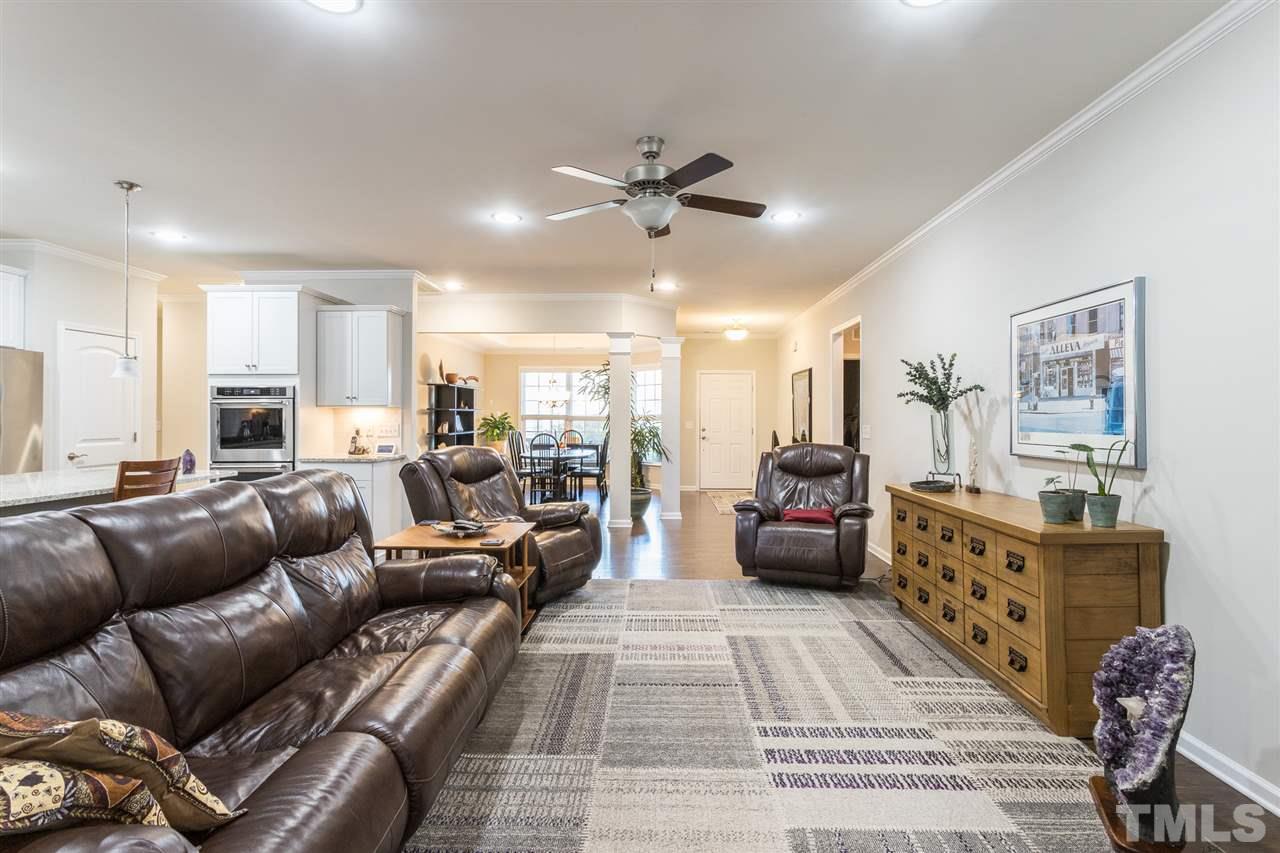 207 Tuttle Road Durham, NC 27703 - Photo 6 of 29 Gallery Image 6