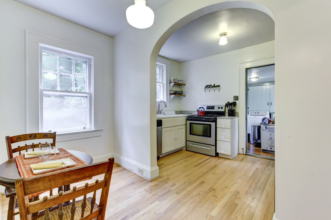 323 Furches Street Raleigh, NC 27607 - Photo 9 of 24 Photo 9