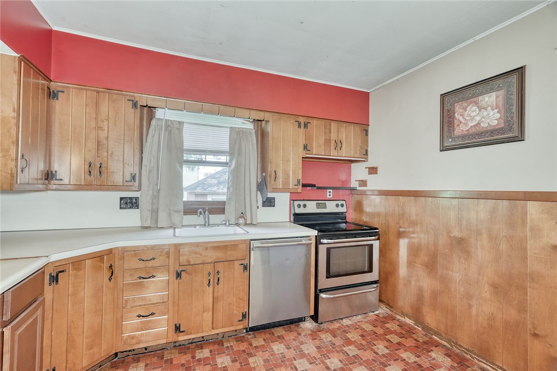 360 Knickerbocker Avenue Rochester, NY 14615 - Photo 27 of 35 Gallery Image 27