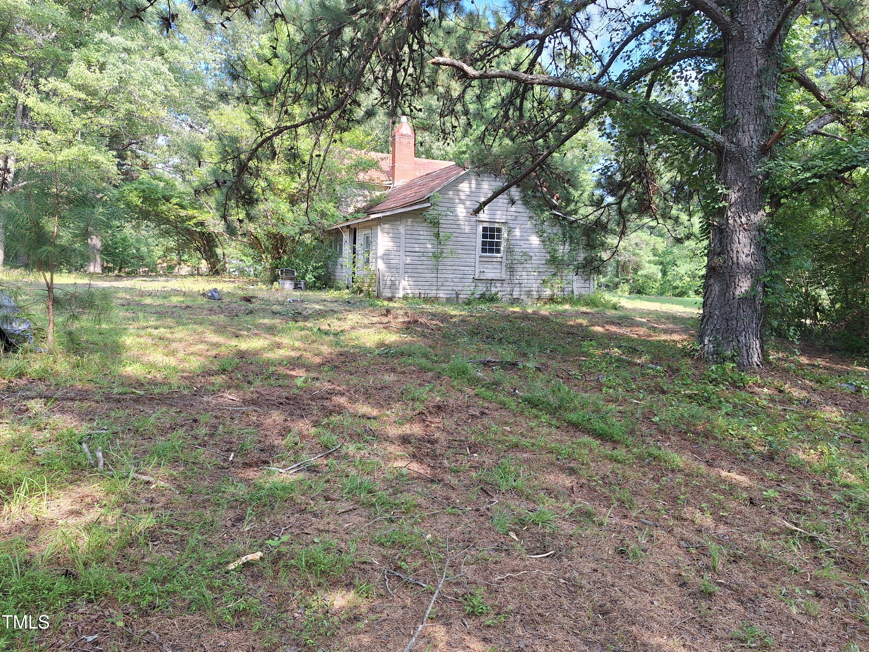 163 Sexton Road Apex, NC 27523 - Photo 10 of 10 STOAGE BLDG AND BARN ON FRONT