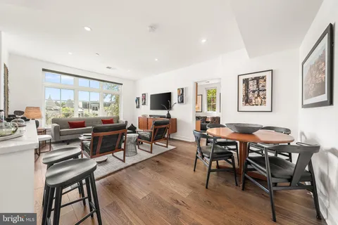 $550,000 | 150 V Street Northwest, Unit V205, Washington, DC 20001