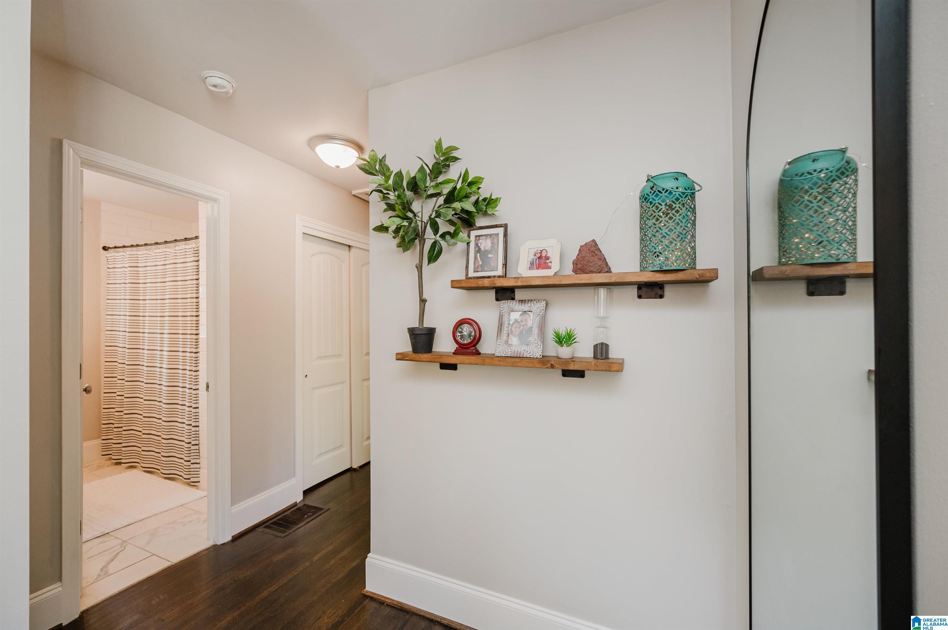 1617 Cresthill Road Birmingham, AL 35213 - Photo 14 of 40