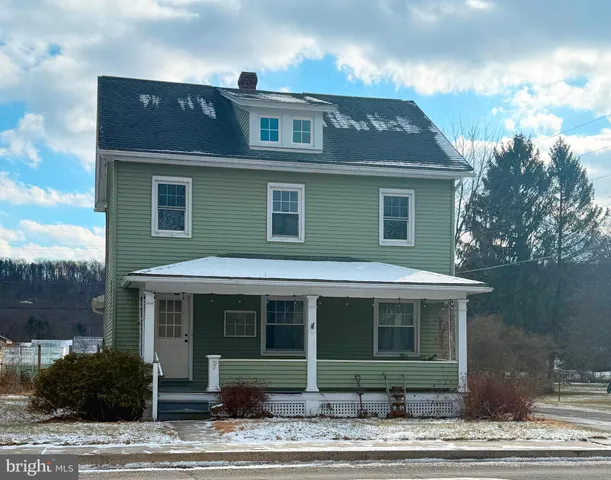 $249,600 | 305 West Main Street, New Bloomfield, PA 17068