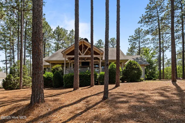 $1,569,000 | 26 Cumberland Drive, Pinehurst, NC 28374