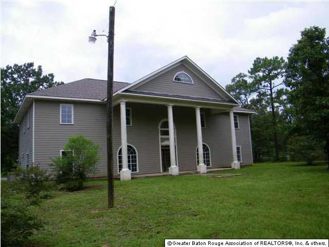 1634 Genola Road Clinton, LA 70722 - Photo 1 of 11 Gallery Image 1