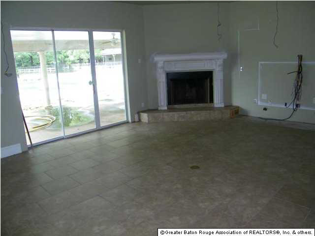1634 Genola Road Clinton, LA 70722 - Photo 2 of 11 Gallery Image 2