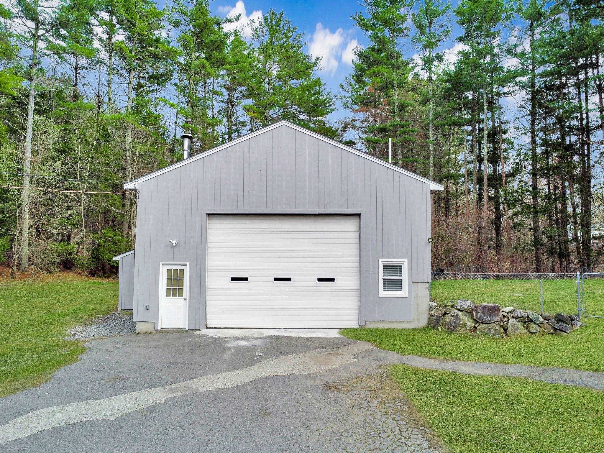 2 Mulberry Street Windham, NH 03087 - Photo 27 of 39