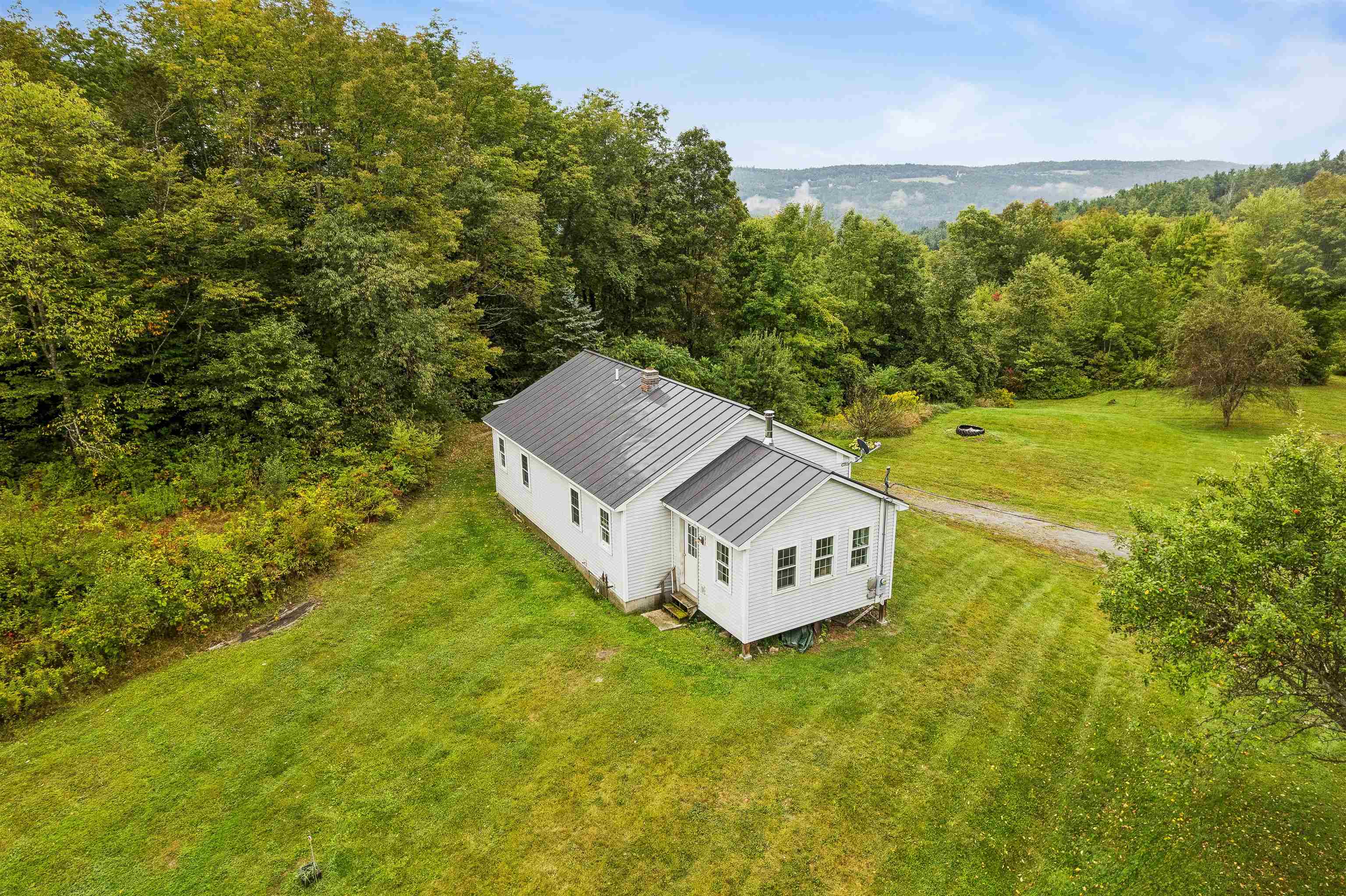 292 Spooner Road Randolph, VT 05060 - Photo 4 of 46 Gallery Image 4