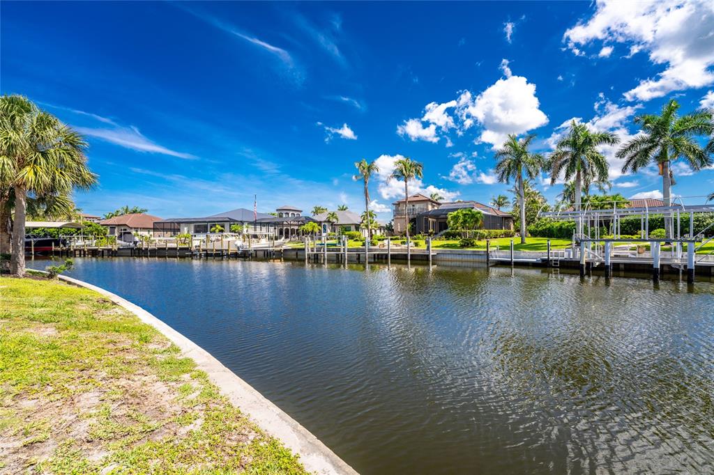 3341 Sunset Key Circle Punta Gorda, FL 33955 - Photo 34 of 82