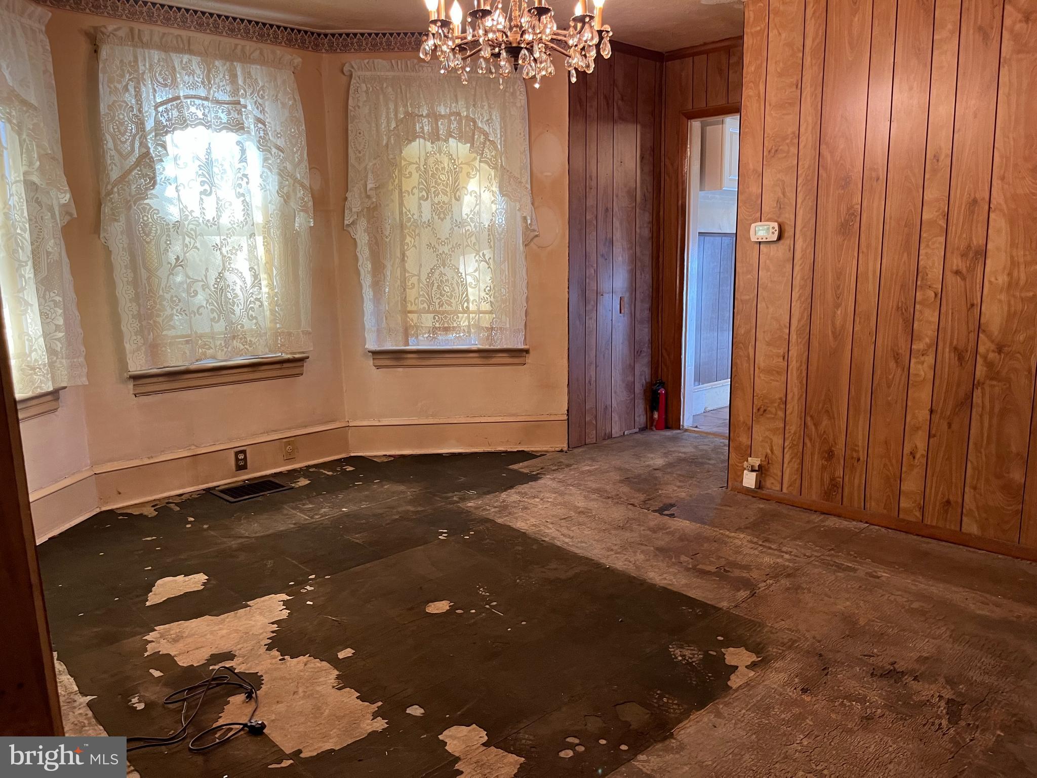 478 Crown Point Road Thorofare, NJ 08086 - Photo 7 of 41