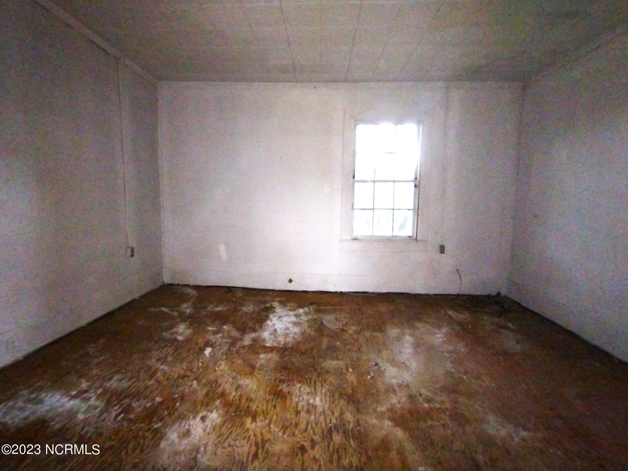214 Buncombe Avenue Roper, NC 27970 - Photo 23 of 28 IMG_20230908_162817830