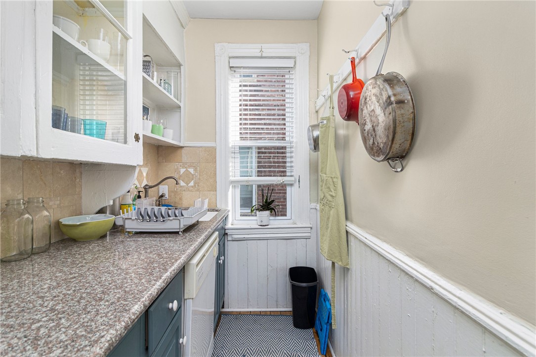 3 Solar Street Providence, RI 02903 - Photo 11 of 49