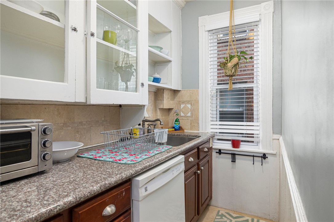 3 Solar Street Providence, RI 02903 - Photo 33 of 49