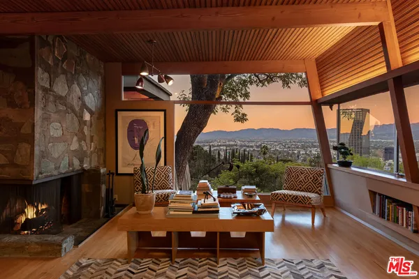 $5,995,000 | 3580 Multiview Drive, Los Angeles, CA 90068