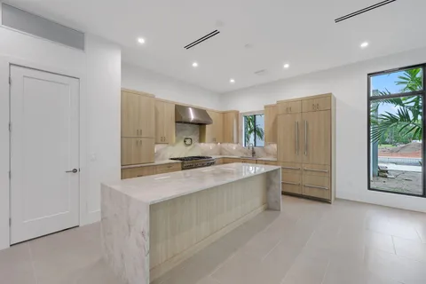 $2,700,000 | 16702 Mosaic Place, Delray Beach, FL 33446