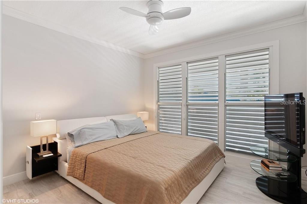 615 Dream Island Road, Unit 107 Longboat Key, FL 34228 - Photo 14 of 20