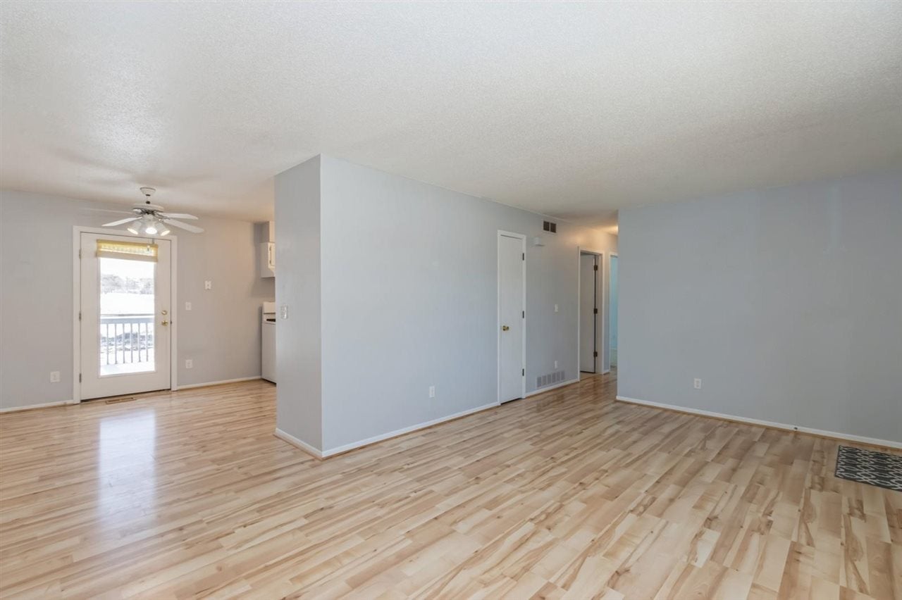 935 Prairie Ridge Road North Liberty, IA 52317 - Photo 2 of 8 Gallery Image 2