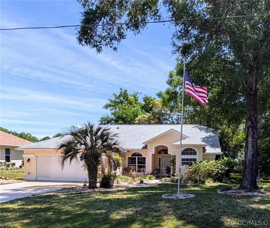 $1,600 | 9707 Southwest 196th Avenue Road, Dunnellon, FL 34432