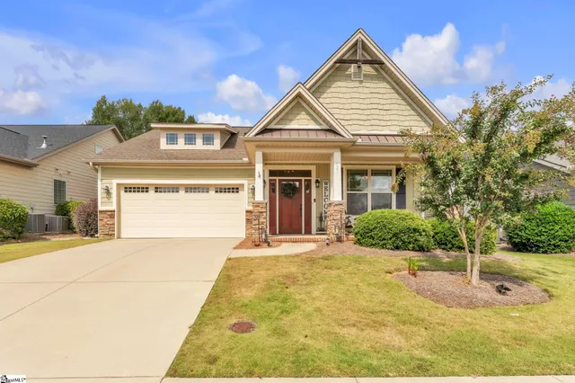 $395,000 | 121 Belle Drive, Simpsonville, SC 29680