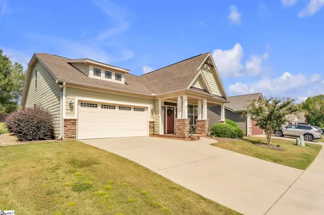 $395,000 | 121 Belle Drive, Simpsonville, SC 29680