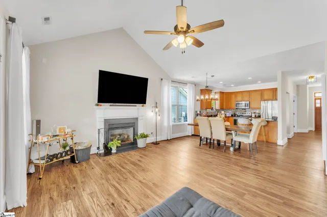 $395,000 | 121 Belle Drive, Simpsonville, SC 29680