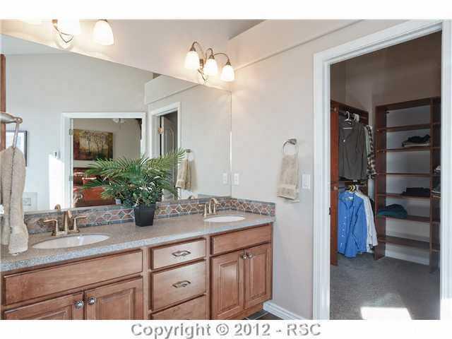 2503 Cinnabar Road Colorado Springs, CO 80921 - Photo 11 of 25