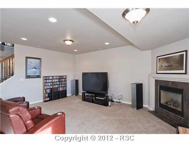 2503 Cinnabar Road Colorado Springs, CO 80921 - Photo 15 of 25
