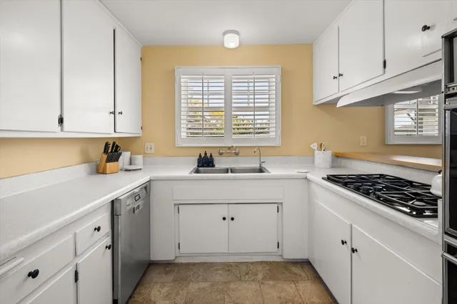 $2,699,000 | 231 Salida Del Sol, Santa Barbara, CA 93109