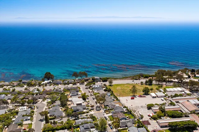 $2,699,000 | 231 Salida Del Sol, Santa Barbara, CA 93109