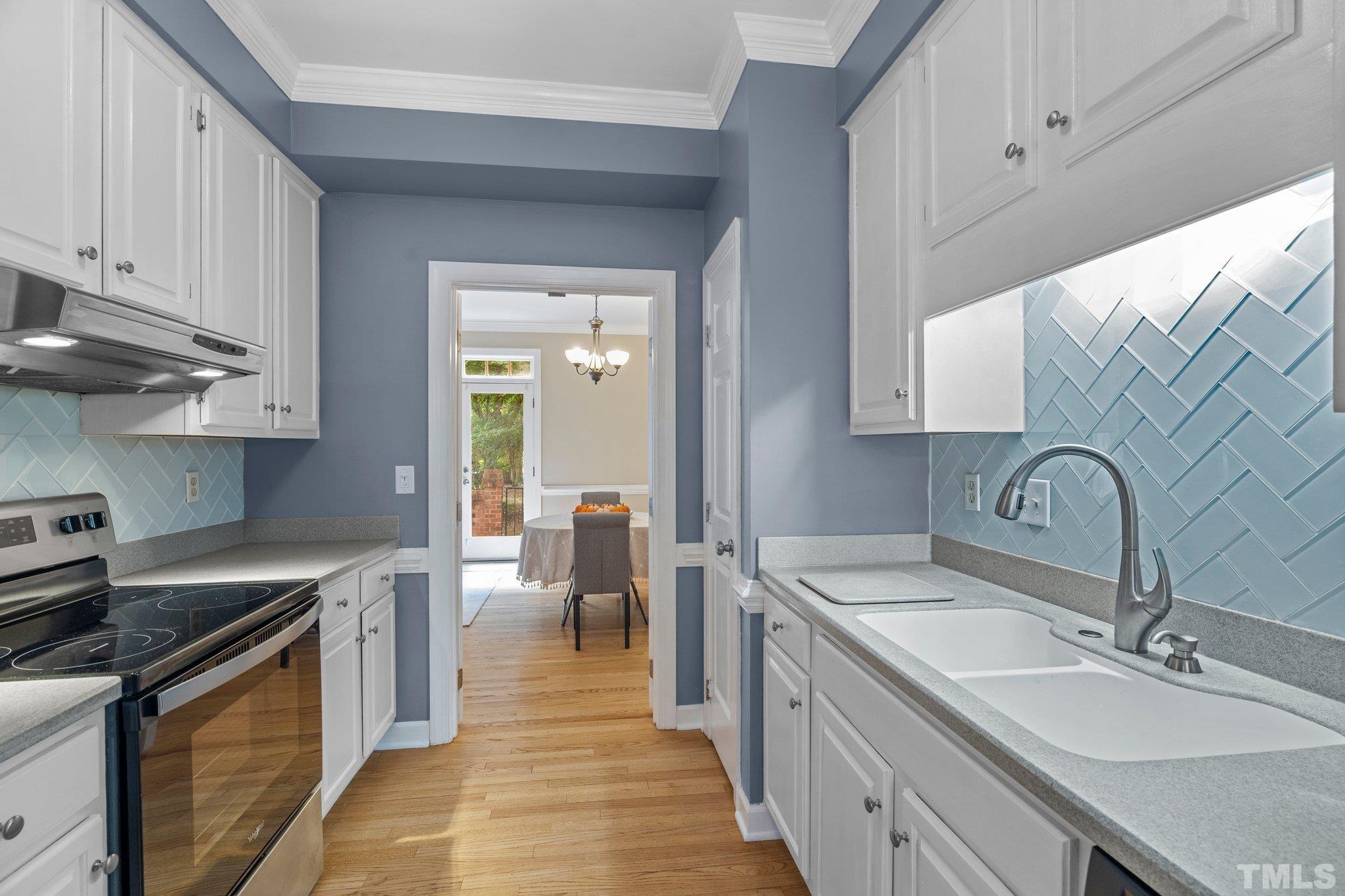 612 Crabbery Lane Raleigh, NC 27609 - Photo 14 of 38 Gallery Image 14