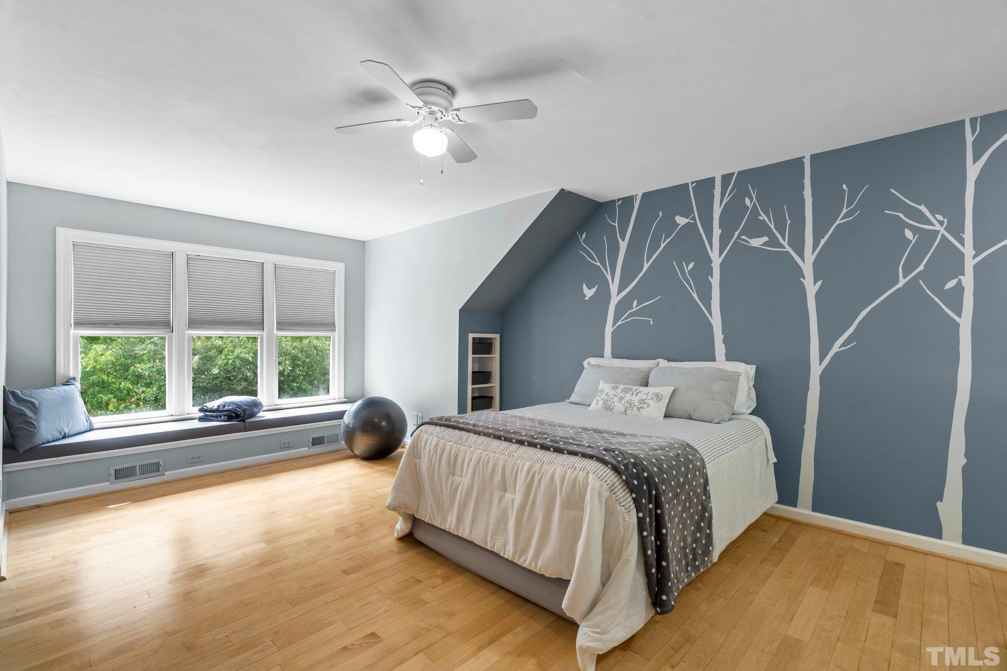 612 Crabbery Lane Raleigh, NC 27609 - Photo 29 of 38 Gallery Image 29