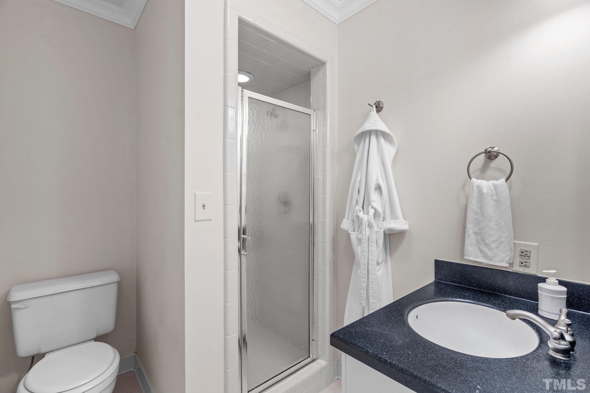 612 Crabbery Lane Raleigh, NC 27609 - Photo 32 of 38 Gallery Image 32