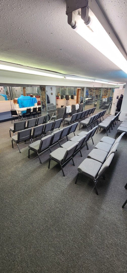 9312 South Halsted Street Chicago, IL 60620 - Photo 7 of 32 a living room with lots of furniture
