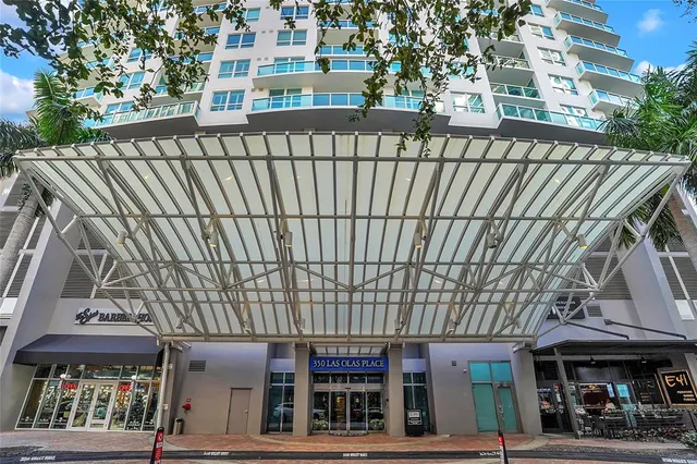 $949,000 | 350 Southeast 2nd Street, Unit 1770, Fort Lauderdale, FL 33301