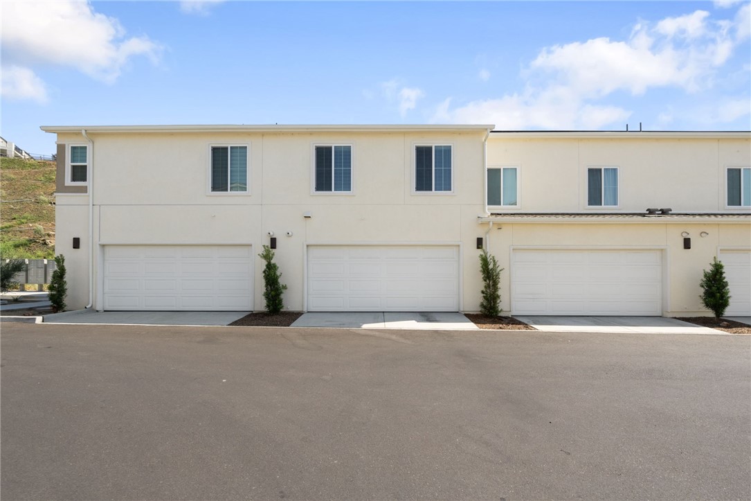 35127 Rangpur Lane Fallbrook, CA 92028 - Photo 1 of 1 Gallery Image 1