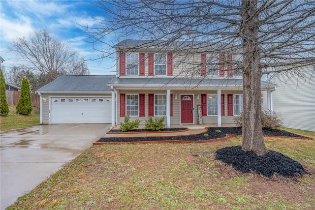 $310,000 | 705 Hayden Court, Taylors, SC 29687